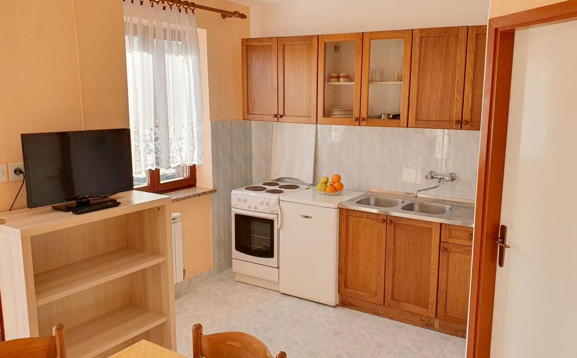 Mirjana F Apartaments Baska  Exterior photo